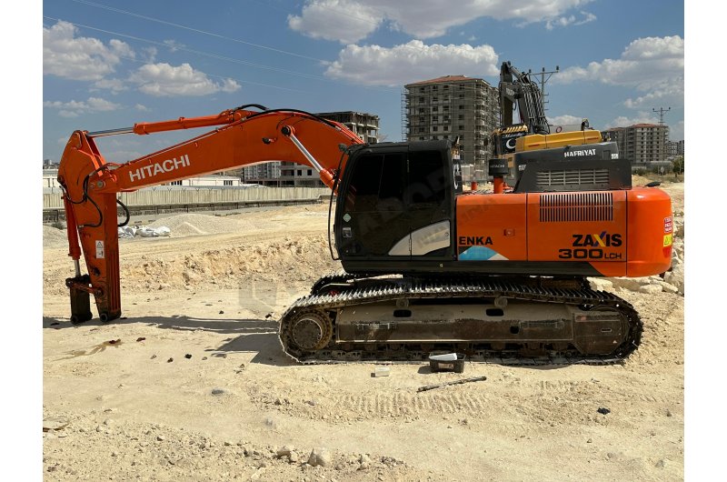 2016 HİTACHİ ZX 300 LCH-5A-TEMİZ-0532 303 0550