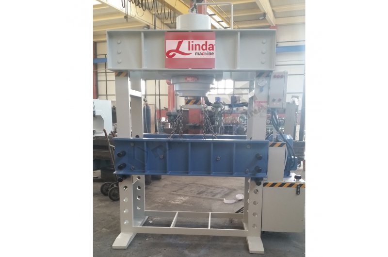 300 Ton Motorlu Hidrolik Atölye Presi  -
