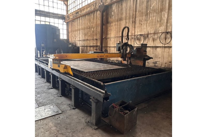 AJAN MARKA 3 X 8 MT 260 AMPER VE OKSİJEN KESİM TEZGAHI