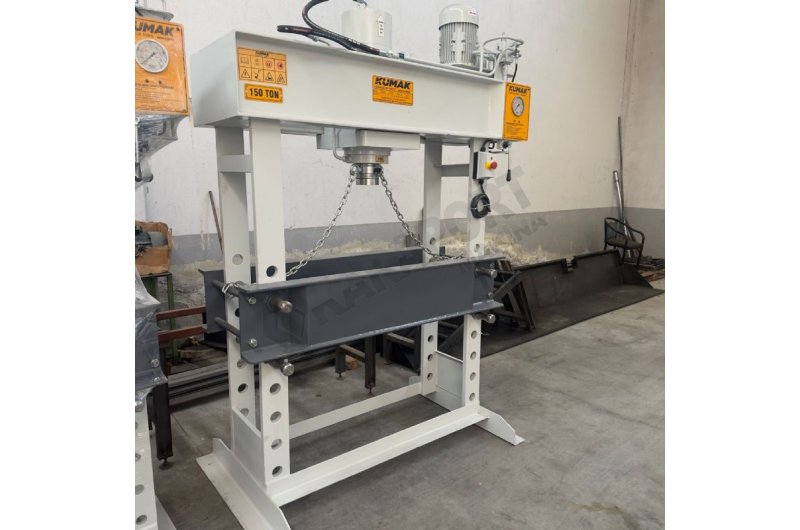 KUMAK MARKA 150 TON GEZER PİSTONLU HİDROLİK ATÖLYE PRESİ SIFIR