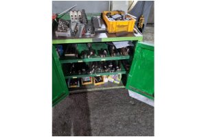10 inç Smec PL-30 1000 Boy CNC Torna ve Tüm Takımları-2011