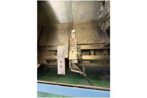 15 inç Doosan Puma 400LB Ara Yataklı CNC Torna Tezgahı-2012