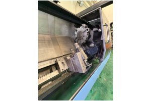 15 inç Doosan Puma 400LB Ara Yataklı CNC Torna Tezgahı-2012