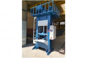 150 Ton Kalıp Çıkarmalı Tam Oto. Kauçuk Presi  Tabla 450 x 550