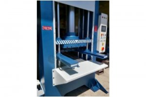 150 Ton Kalıp Çıkarmalı Tam Oto. Kauçuk Presi  Tabla 450 x 550