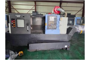 2 Adet 10 inç Doosan Puma GT-2600 CNC Torna Tezgahı-2015