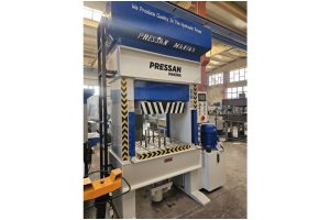 200 Ton Pressan H Tipi Sıvama Pres  Model Yılı : 2024