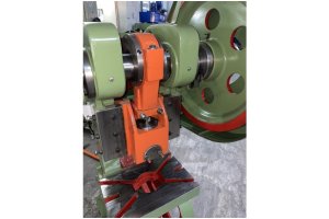 25 TONLUK EKSANTRİK PRES FULL REVİZYONLU