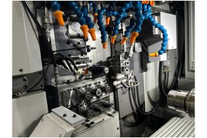 3 Adet 2022 Tsugami B0386L-III CNC Kayar Otomat Tezgahı ve Sürü