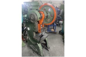 30 TONLUK EKSANTRİK PRES TEZGAHI