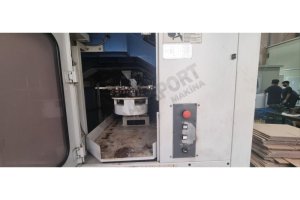 5 Eksen Mazak Variaxis 630-5X CNC Dik İşleme Merkezi-2003