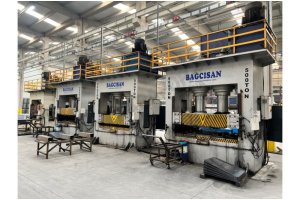 500 Ton Sıvama Pres Bagcısan Marka  Tabla 2100 x1500mm