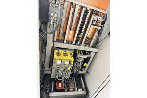 8 INÇ CNC TORNA JINNFA JCL-60
