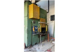 BARNAUL KB8340 1000 Ton Mafsallı Pres