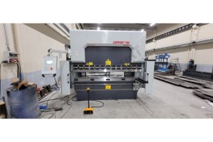 CONFORT 2600mm 100 Ton 3 Eksen LİNDA Machine Abkant Pres