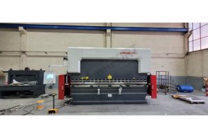 CONFORT 4100mm 270 Ton 3 Eksen Cnc LİNDA Machine Abkant Pres