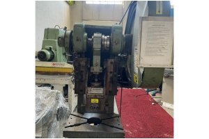 DİRİNLER MARKA 30 TON EKSANTRİK PRES