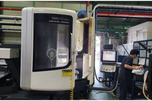 Dmg DMU 60eVo 5 Eksen Simültane CNC İşleme Merkezi-2012