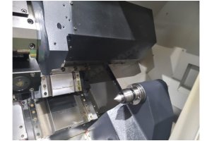 Doosan Lynx 2100LYA 6 inç C Y Eksen CNC Torna Tezgahı-2023