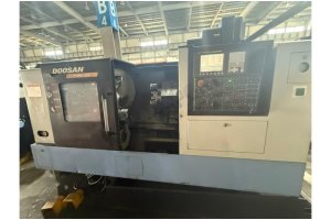 Doosan Puma 240 CNC Torna Tezgahı - 2010