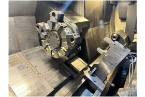 Doosan Puma 3100XL Arayataklı CNC Torna Tezgahı–2011