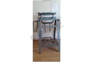 ENDÜSTRİYEL TİP PEDALLI NAYLON YAPIŞTIRMA MAKİNASI