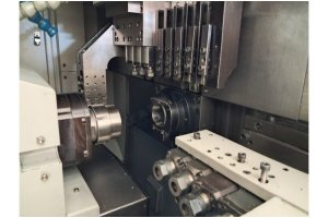 Hanwha XD-38H 5 Eksen CNC Kayar Otomat ve Tüm Takımları-2010