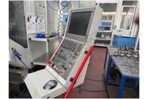 Hermle C-20U 5 Eksen CNC İşleme Merkezi + 3R Robot + Takımlar