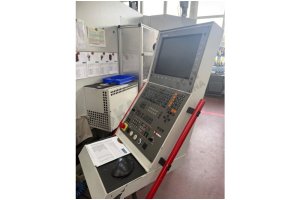 Hermle C-30U 5 Eksen CNC İşleme Merkezi + 3R Robot + Takımlar