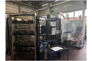 Hermle C-30U 5 Eksen CNC İşleme Merkezi + 3R Robot + Takımlar