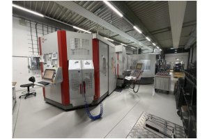 Hermle C30U 5 Eksen CNC İşleme Merkezi ve Yükleme Robotu
