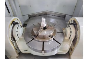 Hyundai Hi-V560/5A CNC 5 Eksenli İşleme Merkezi-2008