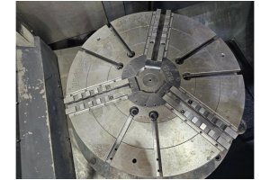 Hyundai Wia LV-1100RM C Eksenli CNC Dik Torna Tezgahı ve Tüm Tak