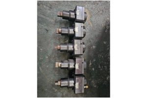 Hyundai Wia LV-1100RM C Eksenli CNC Dik Torna Tezgahı ve Tüm Tak