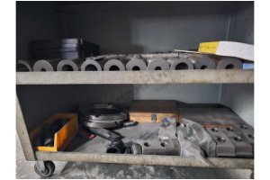 Hyundai Wia LV-1100RM C Eksenli CNC Dik Torna Tezgahı ve Tüm Tak