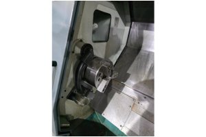 Hyundai Wia SKT 160 LMC C Eksenli CNC Torna Tezgahı-2011