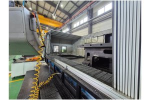 Kaoming KMC-423RF CNC Köprü Tip İşleme Merkezi -2017