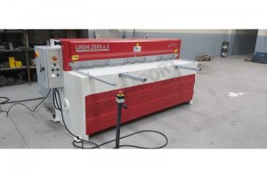 LRGM 2050 x 3mm Linda Machine Rediktörlü Giyotin Makas
