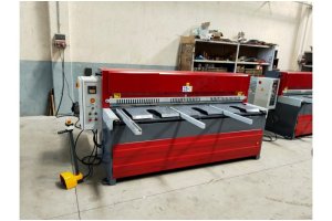 LRGM 2050 x 6mm Rediktörlü Nc Kontrollü 750mm LİNDA Machine