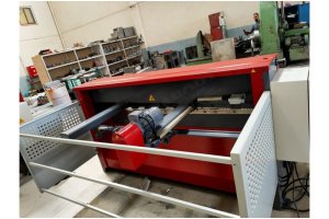 LRGM 2050 x 6mm Rediktörlü Nc Kontrollü 750mm LİNDA Machine Mark