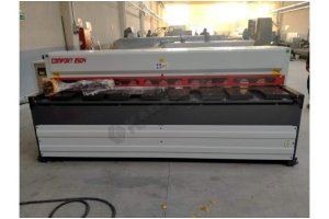 LRGM 2550 x 4mm  Rediktörlü Giyotin Makas LİNDA MACHİNE - Guillo