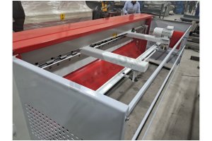 LRGM 3050 x 4mm  NC Kontrollü Rediktörlü Giyotin Makas LİNDA MAC
