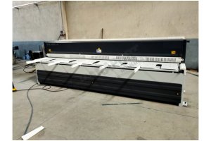 LRGM 4050 x 4mm Rediktörlü Nc Kontrollü 750mm LİNDA Machine Mark