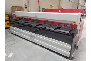 LRGM Rediktörlü Giyotin Makas - Guillotine Machines