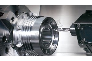 2025 Model Doosan Puma GT-2600XLMB C Eksen Torna Tezgahı