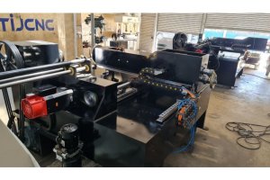 Prestij CNC Metal İşleme Makinası ( SIFIR )