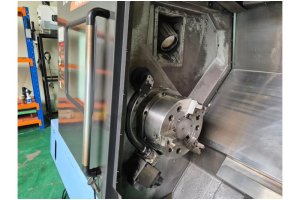 Satılık 12 inç Doosan Puma 300C CNC Torna Tezgahı-2011