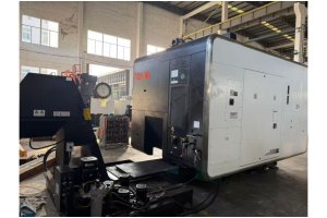 Satılık Mazak Variaxis i-700T 5 Eksen CNC İşleme Merkezi-2015