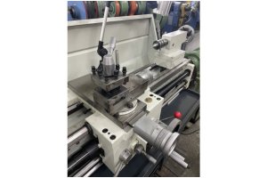 TORNA TEZGAHI 90 CM VOUGA MARKA SIFIR GİBİ