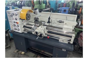 TORNA TEZGAHI 90 CM VOUGA MARKA SIFIR GİBİ
